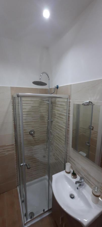 La Mansarda Suite Benevento Bagian luar foto