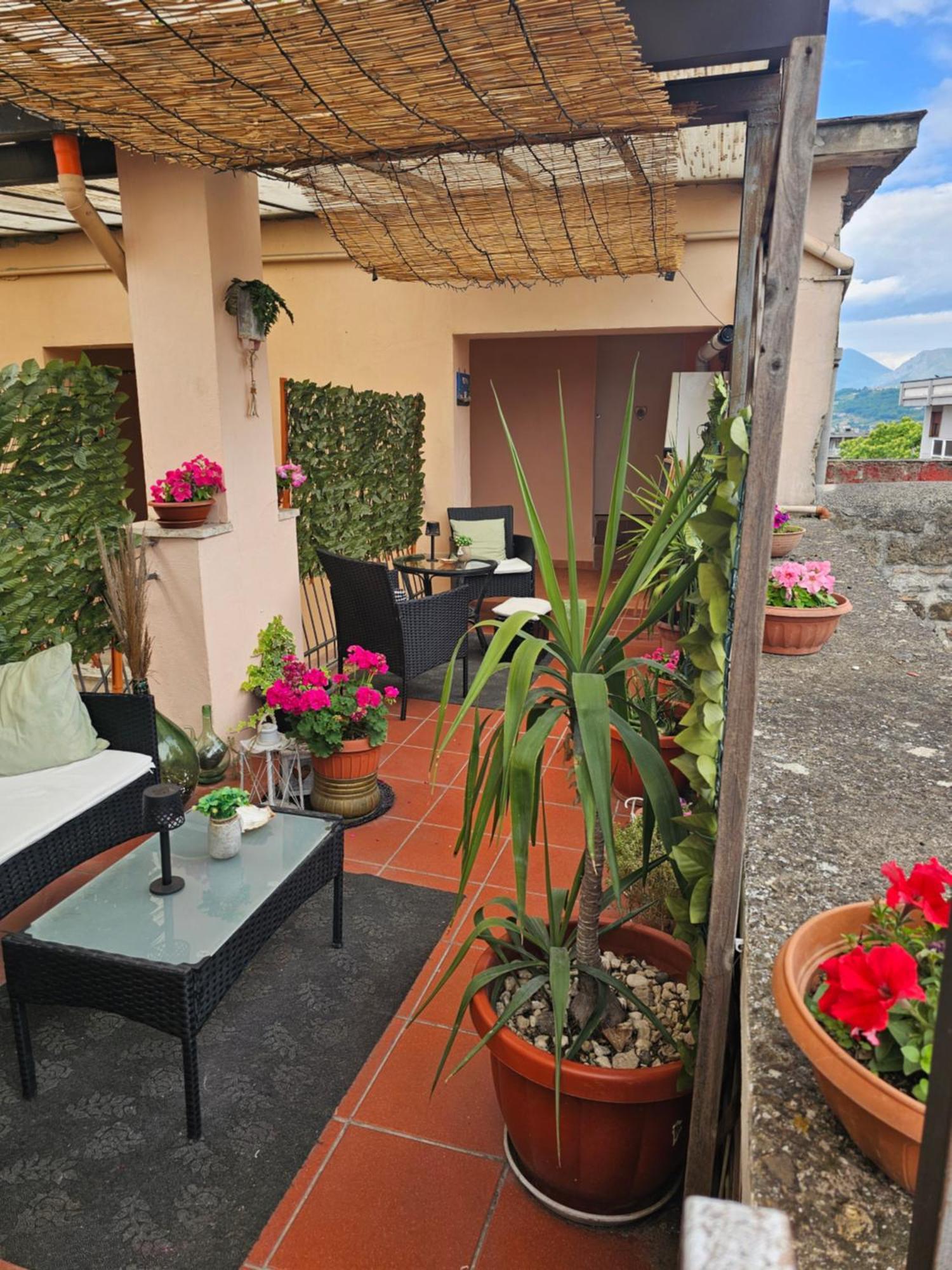 La Mansarda Suite Benevento Bagian luar foto